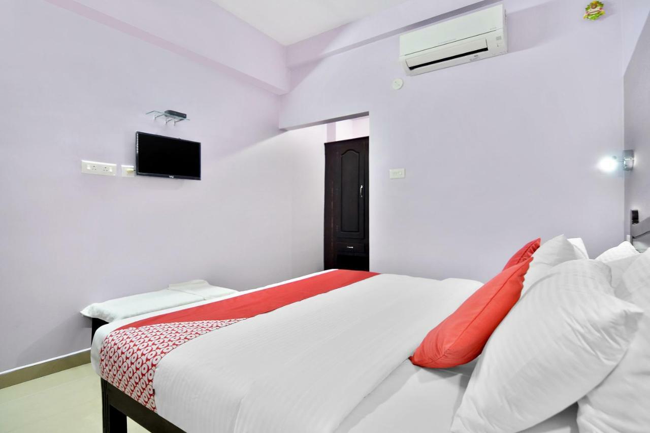 Shanthi Residency Pathanāmthitta Kültér fotó
